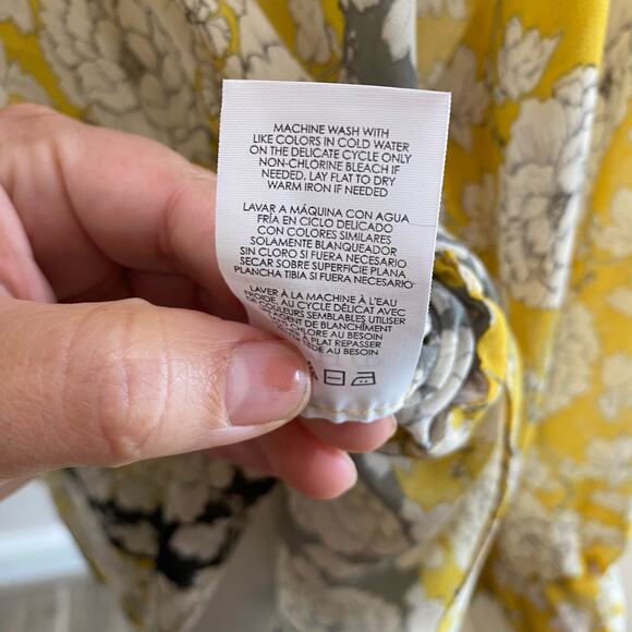 Cabi Amelia Gather Yellow Floral Sheer Blouse Style Size Small - Picture 12 of 14